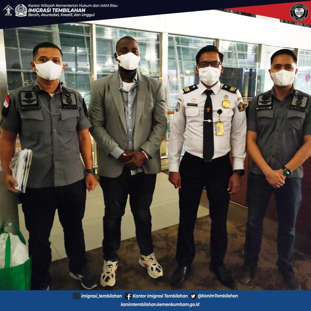 IMIGRASI TEMBILAHAN DEPORTASI WNA ASAL NIGERIA