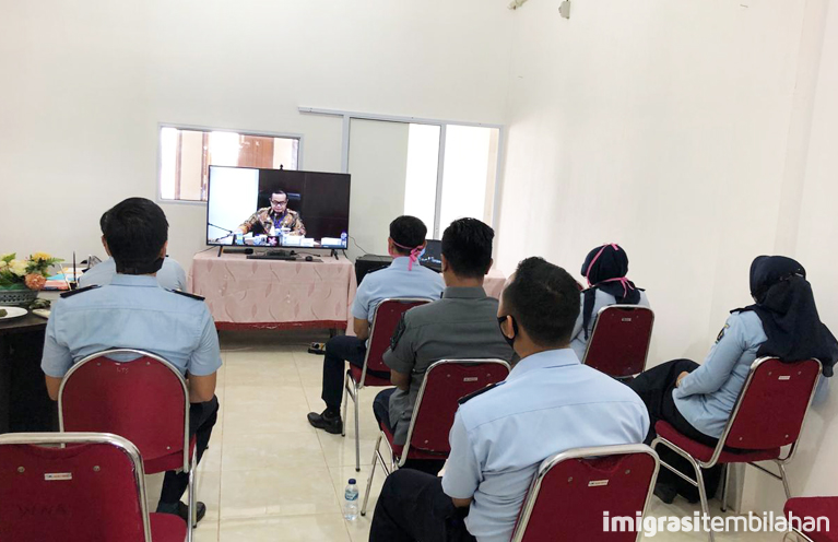Arahan Direktorat Jenderal Imigrasi Terkait Pelayanan Keimigrasian di Era Kenormalan Baru
