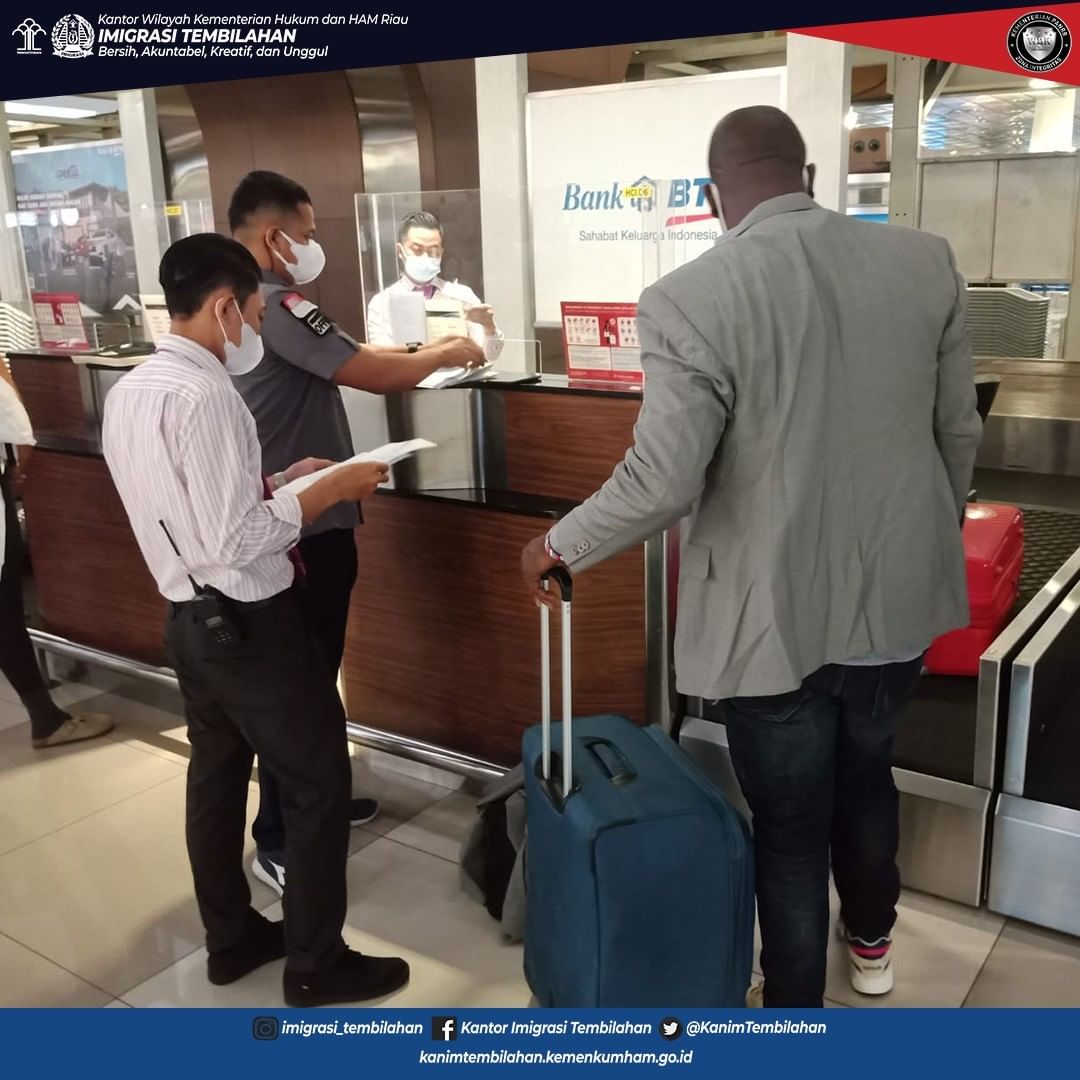 IMIGRASI TEMBILAHAN DEPORTASI WNA ASAL NIGERIA
